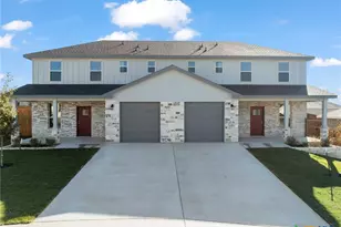 106 Levi Ct, Copperas Cove, TX 76522 - Photo 2