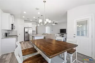 212 Bainbridge Dr, Temple, TX 76502 - Photo 4