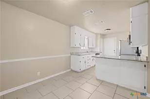 3305 Johnson Dr, Killeen, TX 76549 - Photo 8