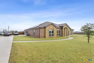 156 Chantry Ln, Gatesville, TX 76528 - Photo 4