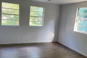 815 S 33rd St, Temple, TX 76504 - Photo 8