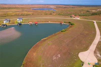 286 Blanc Court, Port O'Connor, TX 77982 - Photo 14