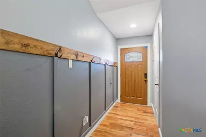 417 Dove, Victoria, TX 77905 - Photo 4