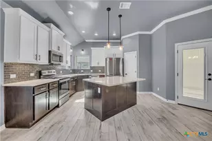 2909 Torino Reale Ave, Temple, TX 76502 - Photo 6