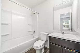 1153 Magnolia St, Seguin, TX 78155 - Photo 16