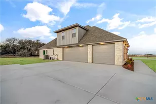 11012 Eagle Walk Blvd, Salado, TX 76571 - Photo 2