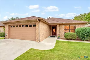 124 Gardenridge Dr, Seguin, TX 78155 - Photo 1