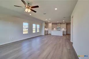 625 Broomsedge St, New Braunfels, TX 78130 - Photo 18