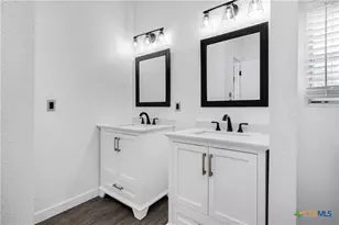 5107 Savannah Chase, Von Ormy, TX 78073 - Photo 16