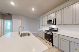 350 Dobson Dr, Killeen, TX 76549 - Photo 8