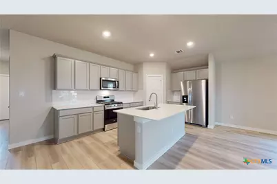 350 Dobson Drive, Killeen, TX 76549 - Photo 4