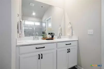 537 Loriner Way, Liberty Hill, TX 78642 - Photo 18