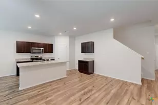 370 Dobson Dr, Killeen, TX 76549 - Photo 18