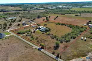 321 Co Rd 351A, Shiner, TX 77984 - Photo 2
