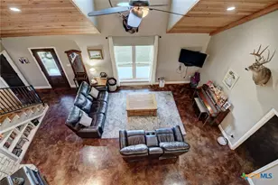 321 Co Rd 351A, Shiner, TX 77984 - Photo 24