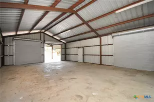 197 Live Oak Dr, Inez, TX 77968 - Photo 36