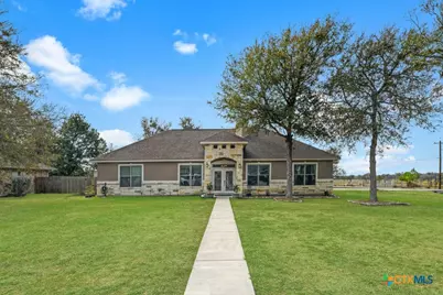 1310 Hunters Court, Seguin, TX 78155 - Photo 4