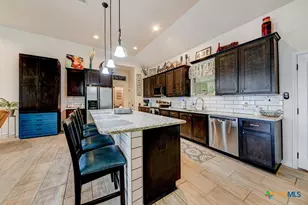 1310 Hunter's Ct, Seguin, TX 78155 - Photo 14