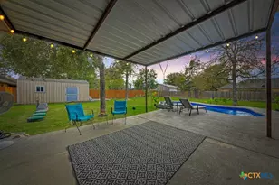 1310 Hunter's Ct, Seguin, TX 78155 - Photo 28