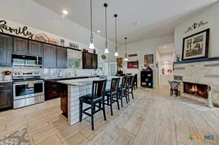 1310 Hunter's Ct, Seguin, TX 78155 - Photo 12