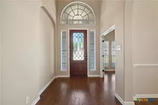 226 Hamburg Ave, New Braunfels, TX 78132 - Photo 6