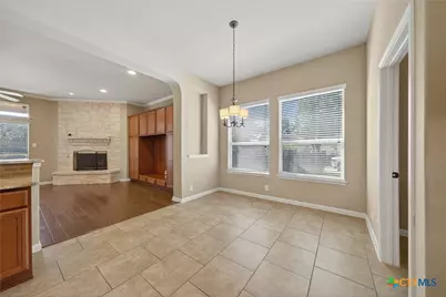 226 Hamburg Avenue, New Braunfels, TX 78132 - Photo 14