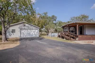 64 Colake Drive, Victoria, TX 77905 - Photo 2