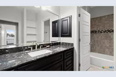 961 N Academy Avenue, New Braunfels, TX 78130 - Photo 24