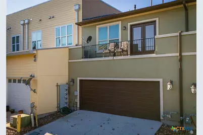 961 N Academy Avenue, New Braunfels, TX 78130 - Photo 30