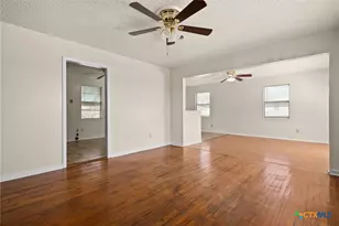 302 Easy St, Copperas Cove, TX 76522 - Photo 4