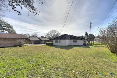 818 Lois Street #A, Kerrville, TX 78028 - Photo 30