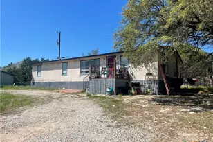 627 Buck Trail, Canyon Lake, TX 78133 - Photo 2