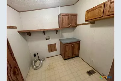 621 Buck Trail, Canyon Lake, TX 78133 - Photo 8