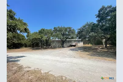 621 Buck Trail, Canyon Lake, TX 78133 - Photo 2