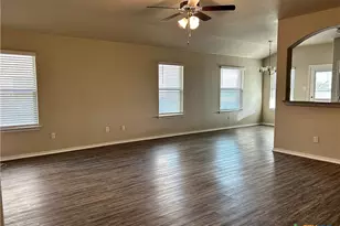 137 Bainbridge Rd, Temple, TX 76502 - Photo 8