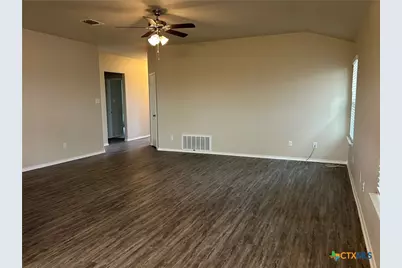 137 Bainbridge Road, Temple, TX 76502 - Photo 2