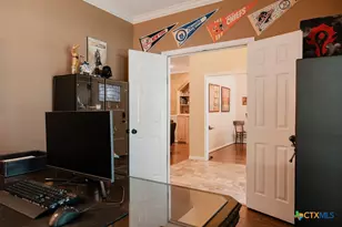 407 Woodway Dr, Victoria, TX 77904 - Photo 6