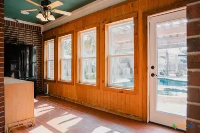 407 Woodway Drive, Victoria, TX 77904 - Photo 20