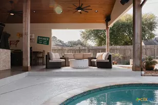 407 Woodway Dr, Victoria, TX 77904 - Photo 40