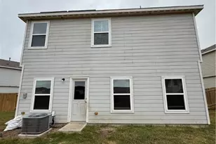 759 Wonderland Trail, New Braunfels, TX 78132 - Photo 2