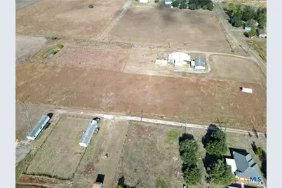 612 Wischkaemper Road, Victoria, TX 77905 - Photo 6