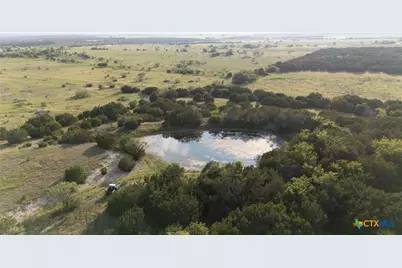 1140 County Road 130, Gatesville, TX 76528 - Photo 32