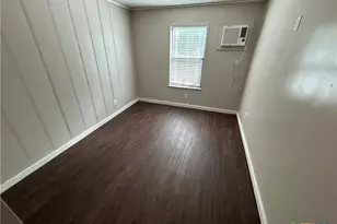 1484 W Klein Rd, New Braunfels, TX 78130 - Photo 12