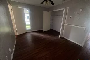 607 W Johnson St, Cuero, TX 77954 - Photo 14