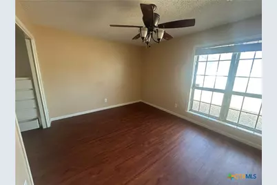 607 W Johnson Street, Cuero, TX 77954 - Photo 16