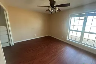 607 W Johnson St, Cuero, TX 77954 - Photo 16