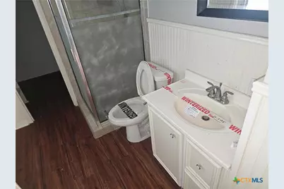 607 W Johnson Street, Cuero, TX 77954 - Photo 18