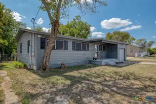 102 E Robertson Ave, Copperas Cove, TX 76522 - Photo 4