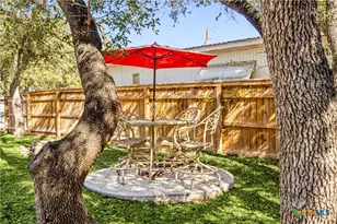 425 Dreamland Dr, Canyon Lake, TX 78133 - Photo 28