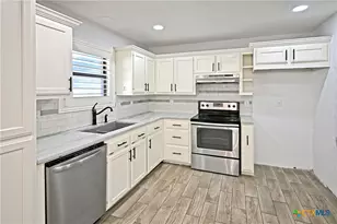 764 Vista Pkwy, New Braunfels, TX 78130 - Photo 10